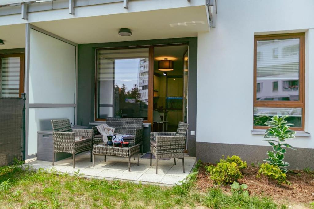 Apartment Przytulny Niedaleko Lotniska W Modlinie *
