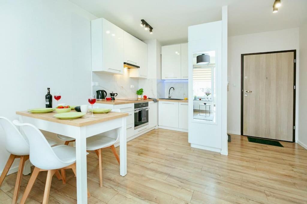 Przytulny Niedaleko Lotniska W Modlinie Apartment Nowy Dwor Mazowiecki