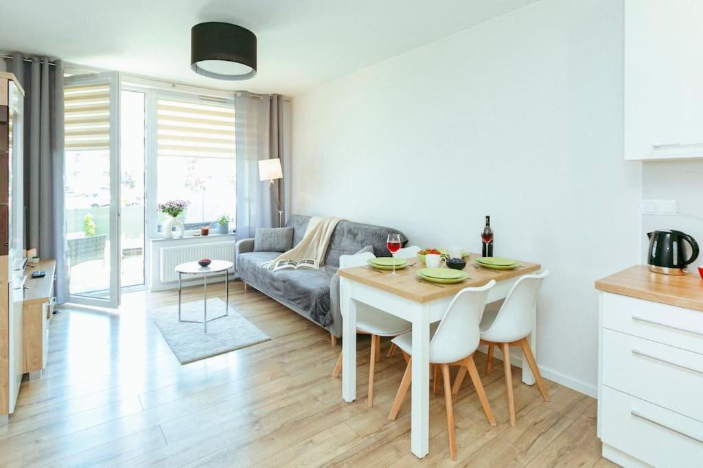 Apartment Przytulny Niedaleko Lotniska W Modlinie Nowy Dwor Mazowiecki